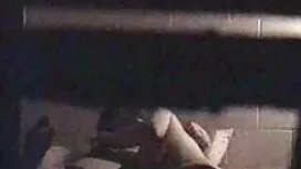 母は粉の粒を必要とします 女性 の ため ...