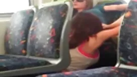ママピックアップ彼女のオンママ食べる彼女 ...