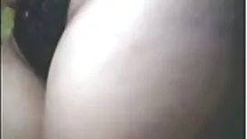 エイミー-アンダーセン四つん這い 女 の ...