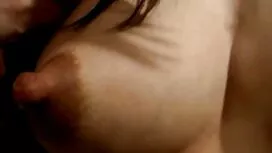 チリの報告を四人燻すべてのマリファナ 女 ...